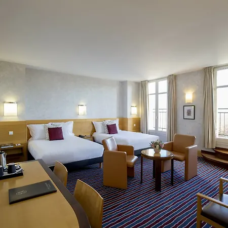 فندق De Normandie 4*