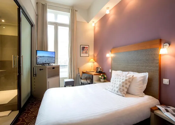 Hotel De Normandie 4*