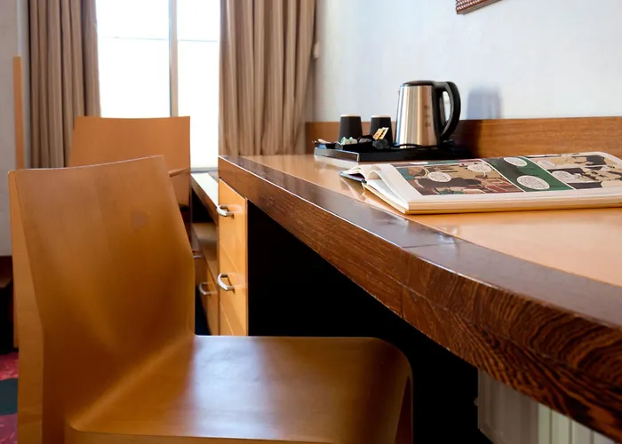 Hotel De Normandie 4*