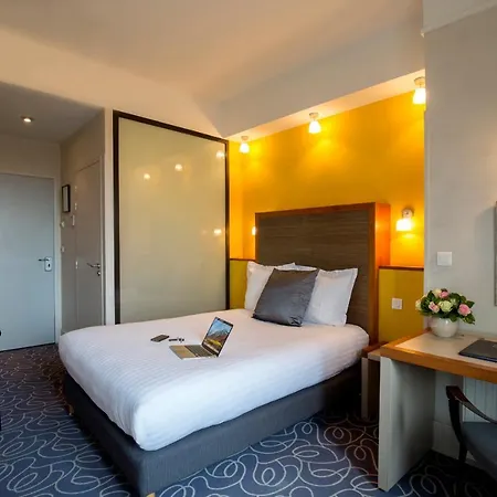 Hotell De Normandie 4*